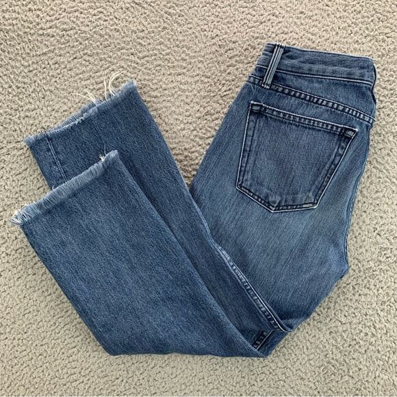 GRLFRND Tatum Cropped Straight Leg Frayed Raw Hem Button Fly Women's -  Size: 24 - Picture 5 of 16